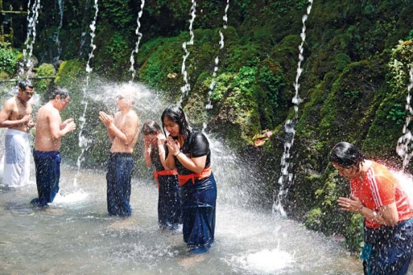 A Cleansing Ritual At Tirta Sudamala NOW Bali
