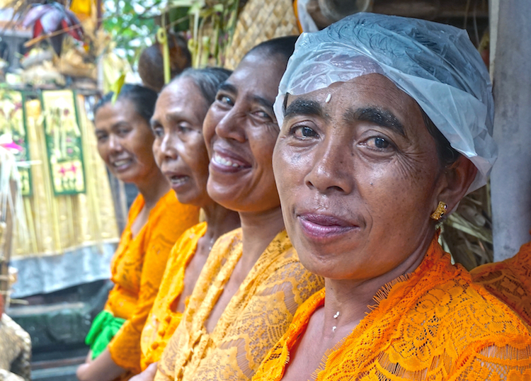 balinese girls