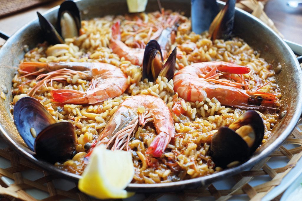 paella-spanish-food-akua-bali