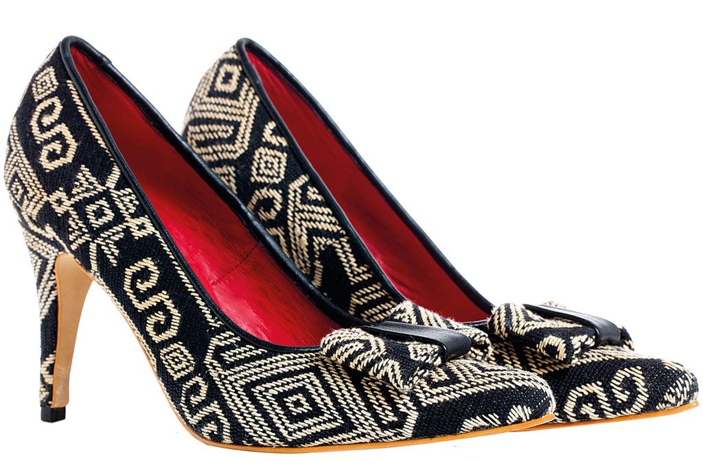 Black-Pahikung-Tribal-Ikat-Stilettos