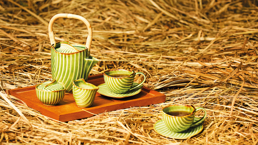 Pincuk Tea Set_1