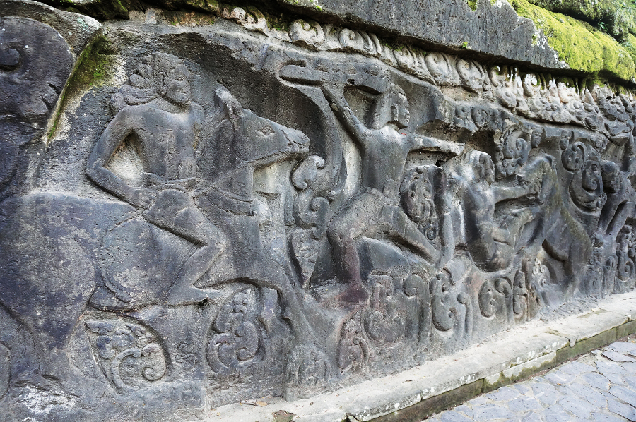 Rock Relief at Yeh Pulu. Photo by Namhar