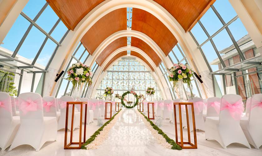 Weddings Chapels in Bali Aryaduta Kuta 2