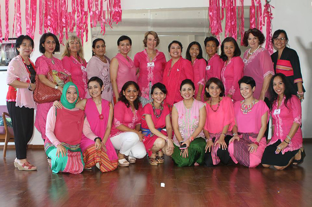 Theme---Unsung-Heroes---Health---Bali-Pink-Ribbon--(1)