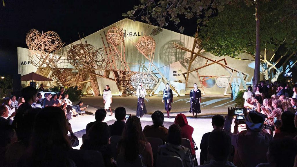 The opening of Art Bali 2019 Specultive Memories was highlighted by a fashion parade by the Fasion Council of Western Australia (FCWA)﻿