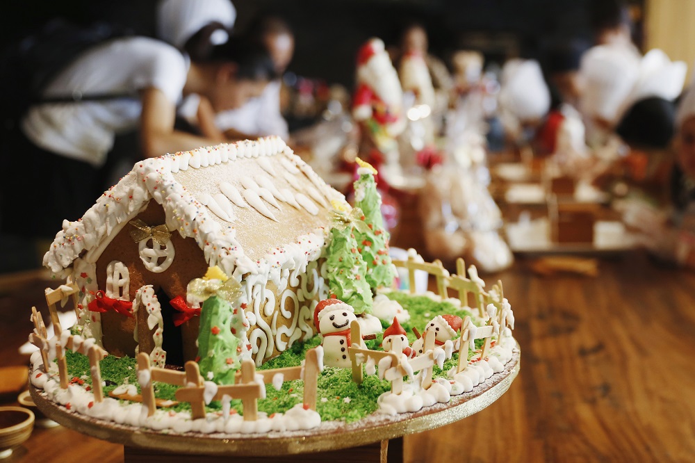 Gingerbread House decoration