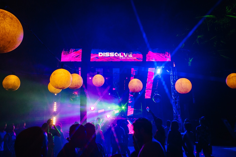 Dissolve Weekend 2