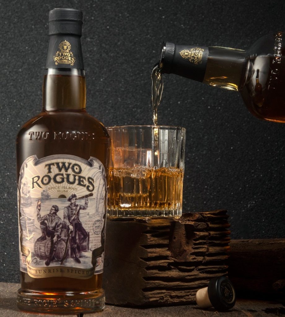 Island Distilleries: Two Rogues spiced island rum