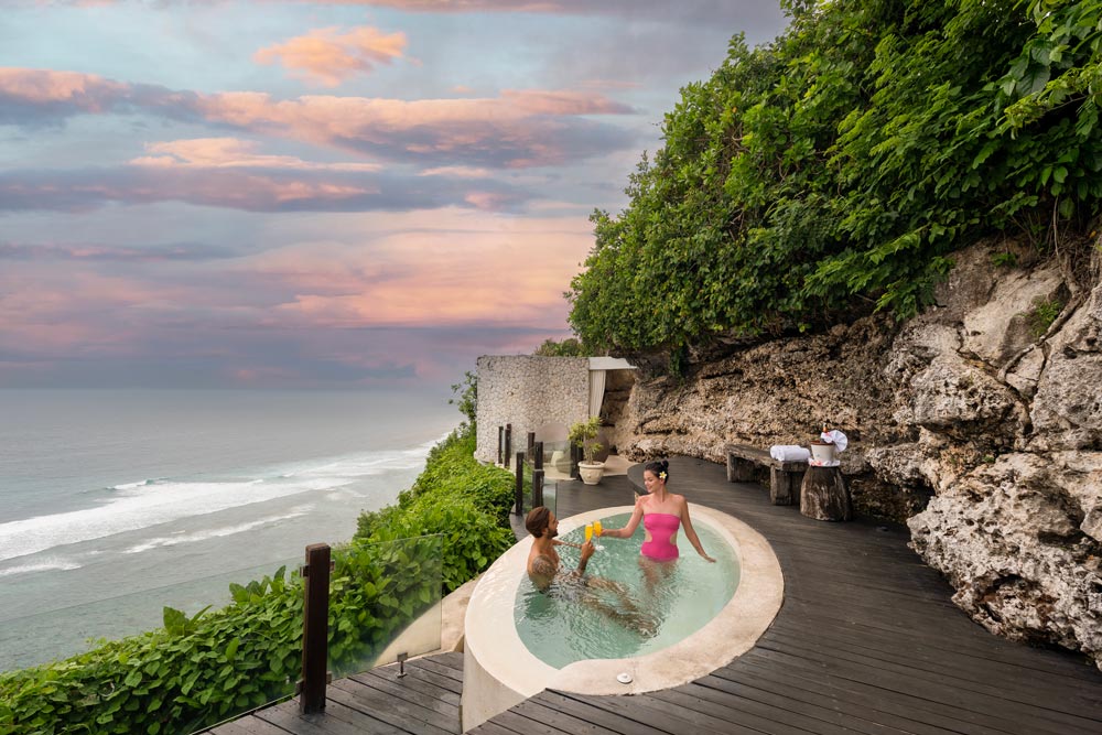 Couples-Spa-in-Bali-Uluwatu-Karma-Kandara