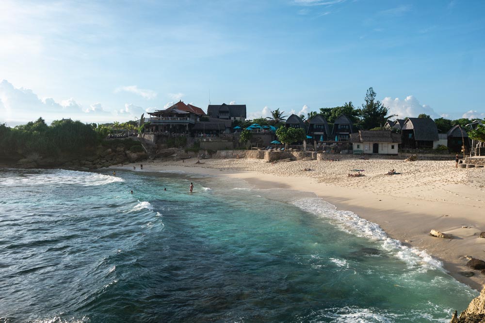 Dream Beach Nusa Lembongan