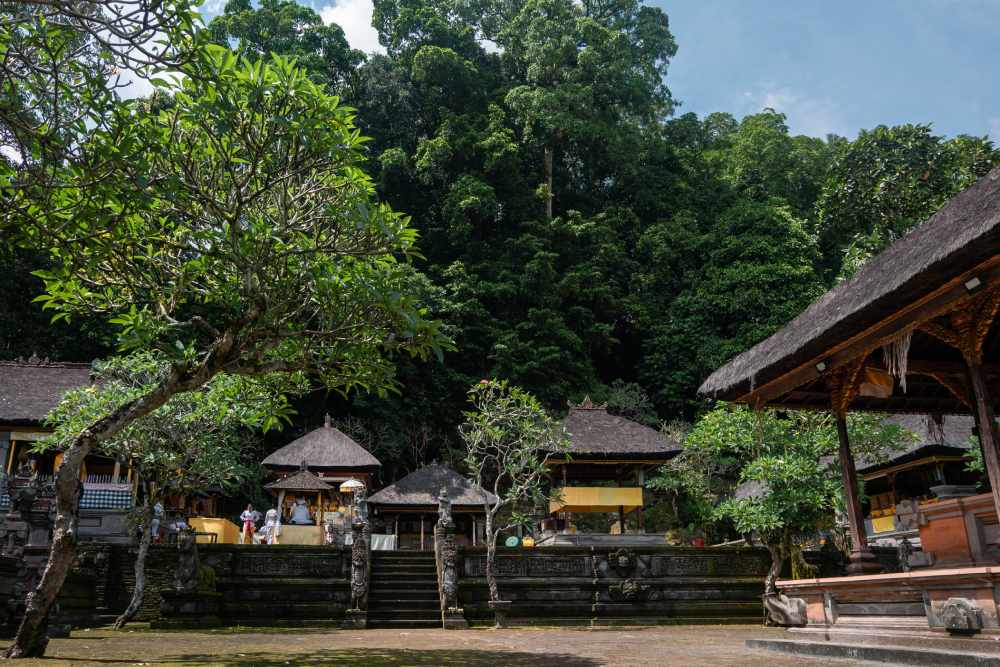 Pura Kahyangan Jagat Bukit Dharma Durga Kutri