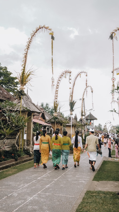 Hari-Raya-Galungan-Bali-Ceremony-copy