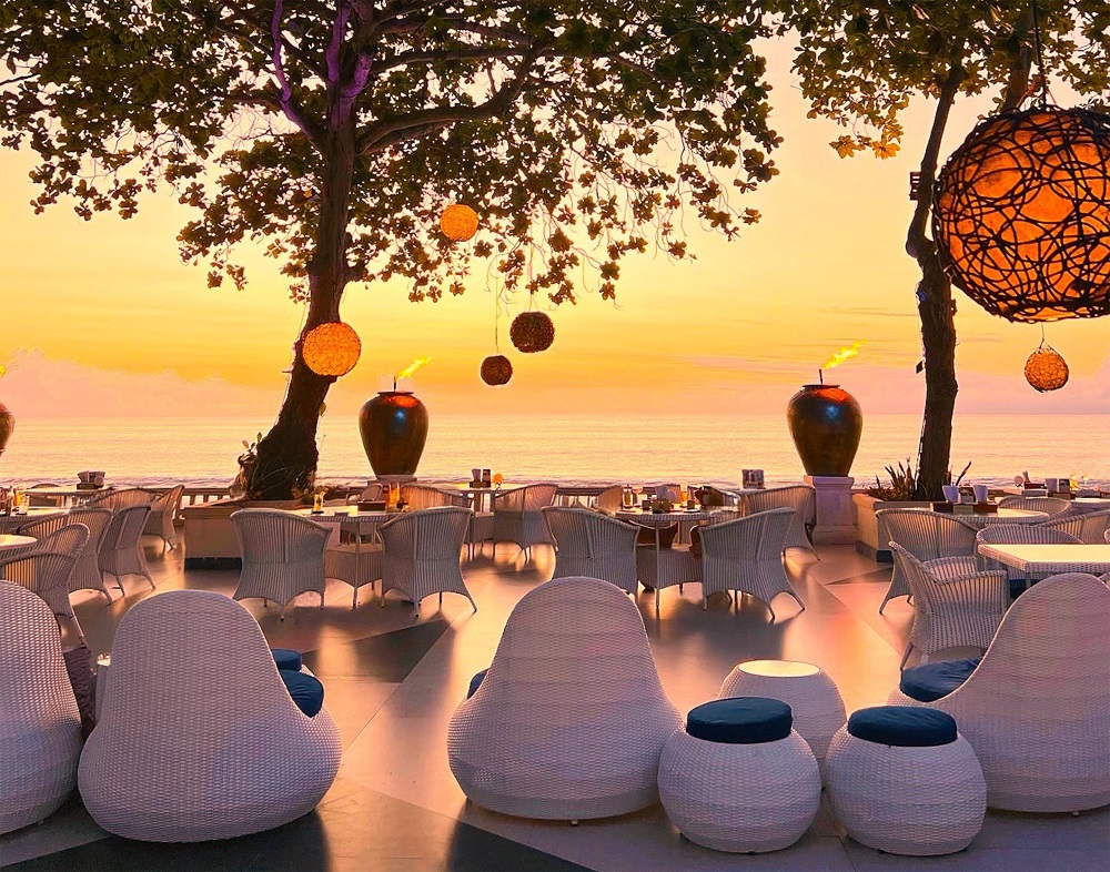 InterContinental Bali Resort - Sunset Beach Bar & Grill - Copy