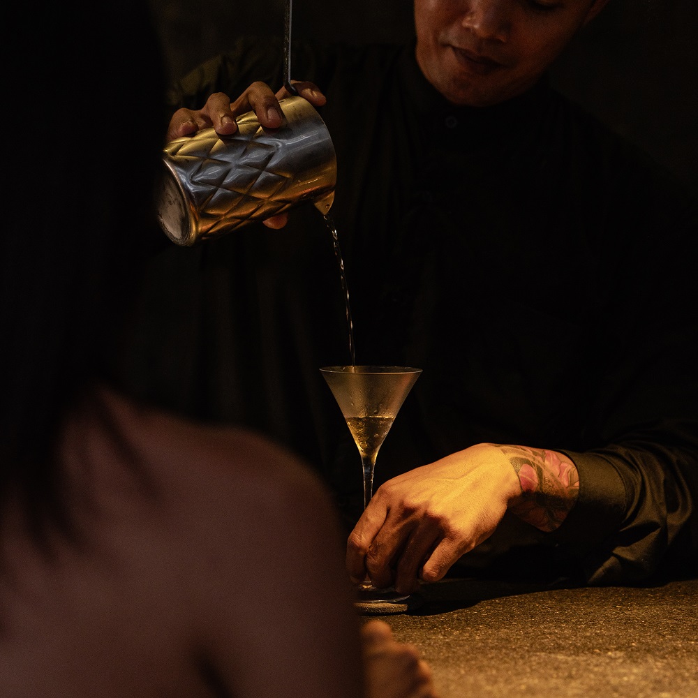 Putu Wirawan - Bartender, Host, Sommelier