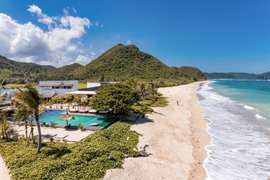 Amber Lombok Beach Resort on Torok Beach, Montong Ajan, is an idyllic beach hideaway just 40 minutes away from Lombok Airport where guests can relax and unwind. Offering serene vibes and scenic views of the ocean, pool or garden - this beachfront resort with 65 spacious accommodations in one of the Indonesian archipelago's jewels, is all about laid-back secluded bliss. 