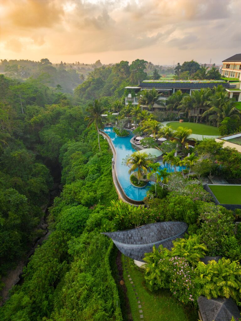 The Westin Resort & Spa Ubud, Bali continues to innovate its guest offerings with exciting new initiatives that seamlessly blend sustainability with unforgettability. From the introduction of Trigona stingless bees to the launch of the resort’s Hydro Haven hydroponic garden, guests can now engage with nature in unique and meaningful ways while enjoying fresh benefits as Marriott Bonvoy members.