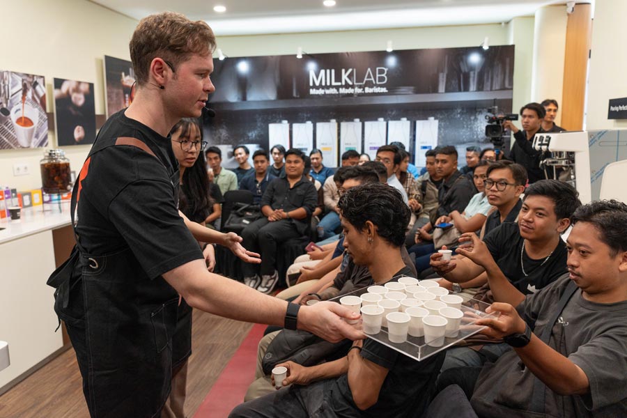 MilkLab-Bali-Anthony-Douglas