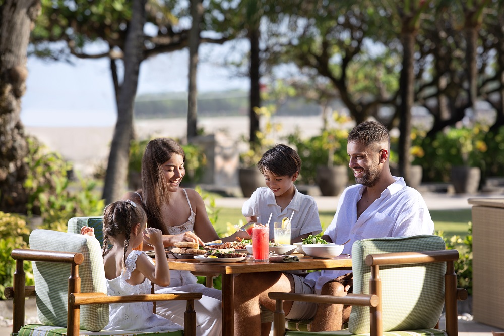 Grand Hyatt Bali Easter 1
